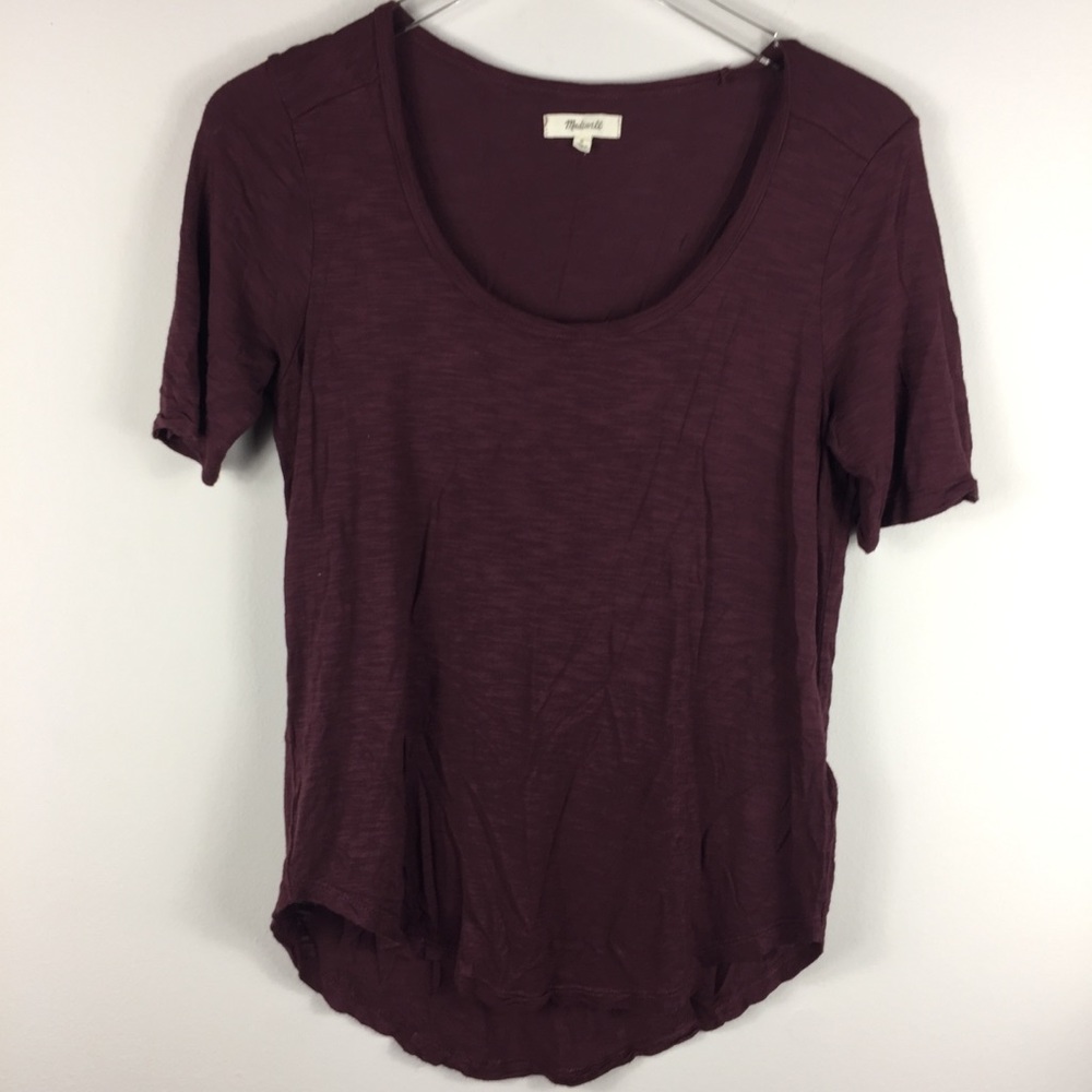 Madewell crew neck tee. 100% viscose fabric.